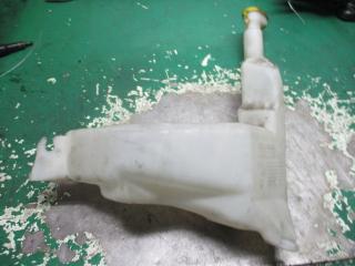 бачок омывателя Opel Movano A [рестайлинг] 2008, 2.5 л., дизель, МКПП, микроавтобус, 8200146985