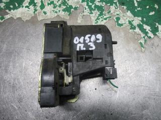 замок двери задней правой Renault Scenic 1 поколение [рестайлинг] 2002, 1.6 л., бензин, МКПП, минивэн