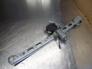 стеклоподъемник электрический задний правый Mercedes-Benz 1996, 4.2 л., бензин, АКПП, внедорожник 5 дв.