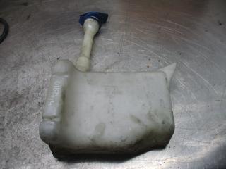 бачок омывателя Volkswagen Transporter T4 1997, 2.5 л., дизель, МКПП, микроавтобус, 701955453B