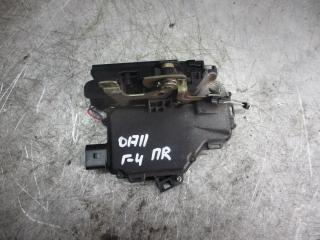 замок двери передней правой Volkswagen Golf 3 поколение 1998, 1.6 л., бензин, АКПП, хетчбэк 5 дв.