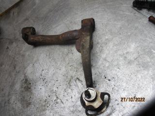 рычаг передний левый Volkswagen Transporter T4 1995, 701407047