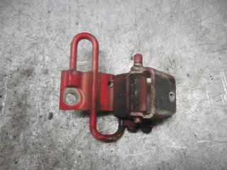 петля двери Audi A6 4B/C5 2000, 4B0833411A