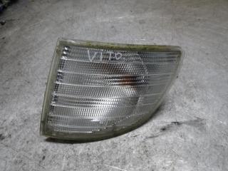 поворотник левый Mercedes-Benz Vito W638 1998