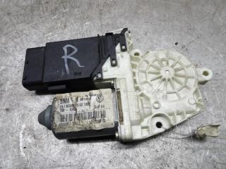 моторчик стеклоподъемника передний правый Volkswagen Golf 3 поколение 1999, 1J1959802D
