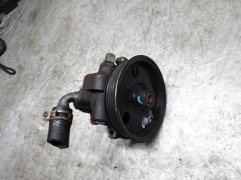 насос гидроусилителя руля Ford Ka 1 поколение 2007, 1.3 л., бензин, МКПП, хетчбэк 5 дв., XS6E3A733AD - фото №1