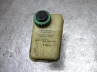 бачок гидроусилителя Audi A6 4A/C4 1996, 1.9 л., дизель, МКПП, универсал, 4A0422373A