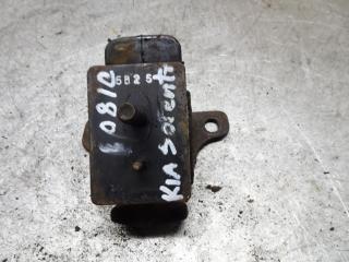 подушка крепления двигателя Kia Sorento 1 поколение 2005, 2.5 л., дизель, АКПП, внедорожник 5 дв., 218123E150
