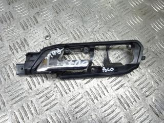 ручка внутренняя передняя левая Volkswagen Polo 4 поколение 2002, 1.2 л., бензин, МКПП, хетчбэк 5 дв., 6Q0837173B