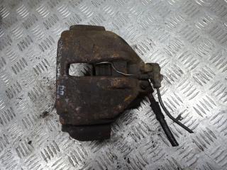 суппорт передний правый Mercedes-Benz Sprinter 1 поколение (W901-905) [рестайлинг] 2004, 2.2 л., дизель, МКПП, микроавтобус