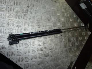 амортизатор крышки багажника (3-5 двери) Mitsubishi Lancer 9 поколение 2004, 2.0 л., бензин, МКПП, универсал