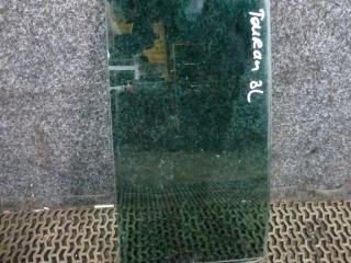 стекло двери задней левой Volkswagen Touran 1 поколение 2003