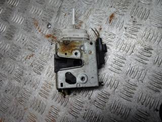 замок двери передней правой Audi A4 B5 1997, 1.8 л., бензин, МКПП, седан, 8D1837016E