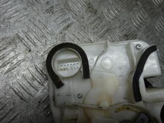 замок двери задней правой Mitsubishi ASX 1 поколение [рестайлинг] 2014, 1.8 л., бензин