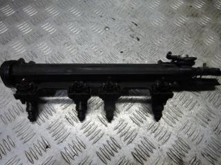 форсунка Volkswagen Golf 3 поколение 2000, 1.6 л., бензин, 037906031AA