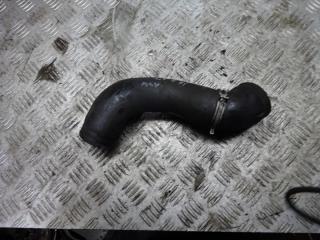 патрубок интеркулера Volkswagen Transporter T4 1999, 2.5 л., дизель, 701145828