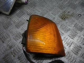 поворотник правый Volkswagen Passat B3 1990, 1.8 л., бензин, МКПП, универсал