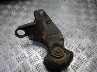 кронштейн КПП Volkswagen Passat B5 1999, 8D0399114S