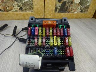 блок предохранителей Opel Omega B [рестайлинг] 2002, 2.2 л., дизель, МКПП, универсал, 90505470