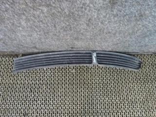 заглушка (решетка) в бампер Volkswagen Passat B5 1998, 1.9 л., дизель, МКПП, универсал