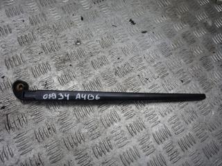 щеткодержатель (поводок стеклоочистителя, дворник) Audi A4 B6 2004, 1.9 л., дизель, МКПП, универсал, 8E9955407C