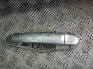 ручка наружная задняя правая Volkswagen Touran 1 поколение 2004