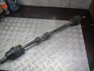 полуось передняя правая (приводной вал, ШРУС) Mitsubishi Carisma 1 поколение [рестайлинг] 2000, 1.6 л., бензин