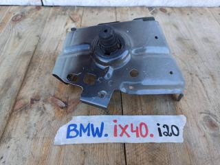 кронштейн (крепление) BMW iX I20 2022, электро, полный привод, правый руль, 8737202