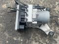 блок ABS BMW 5 серия G30/G31 2018, 2.0 л., B48 B20 A, бензин, задний привод, правый руль, 6893764 - фото №3