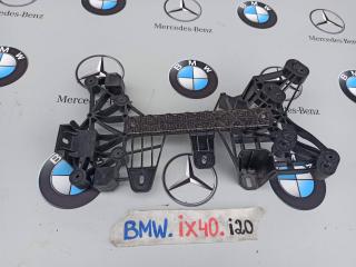 кронштейн (крепление) BMW iX I20 2022, электро, полный привод, правый руль, 8717267