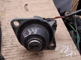 замок багажника BMW 5 серия E39 2000