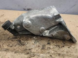 кронштейн двигателя BMW X5 E70 2007, 3.0 л., M57 306 D3, дизель, АКПП, 6772680