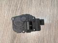 моторчик заслонки печки Mercedes-Benz E-Класс W212/S212/C207/A207 2010, 2.2 л., дизель, АКПП, седан, задний привод, правый руль, EFB330 - фото №3