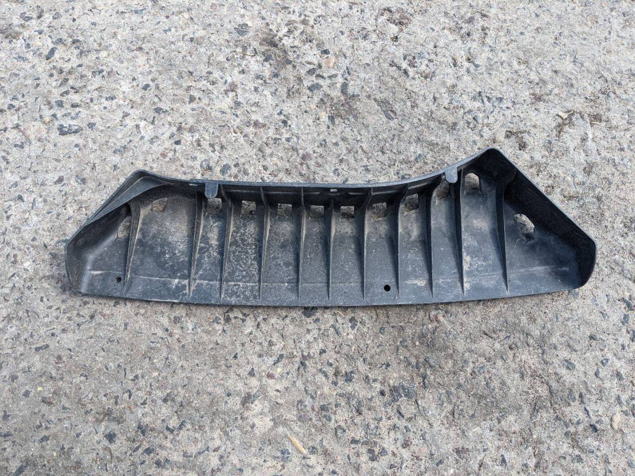 крепление бампера BMW 5 серия E60/E61 2007, 3.0 л., N54 B30 A, бензин, АКПП, белый, седан, задний привод, 7056388 - фото №1