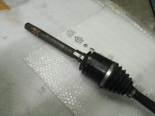 полуось передняя правая (приводной вал, ШРУС) Mercedes-Benz M-Класс W164 2007, 3.0 л., OM 642.940, дизель