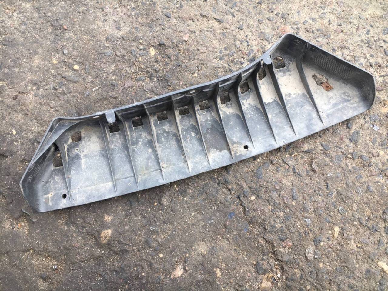 крепление бампера BMW 5 серия E60/E61 2005, 2.5 л., бензин, АКПП, универсал, 7056388 - фото №1