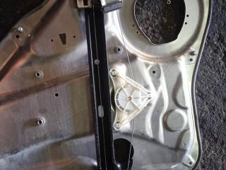 стеклоподъемник задний левый Mercedes-Benz C-Класс W204/S204 2009, 3.0 л., M 272.948, бензин