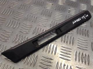 молдинг переднего левого крыла BMW 7 серия E38 [рестайлинг] 1999, 4.0 л., M60 B40 (408S1), бензин, АКПП, седан, 8165219