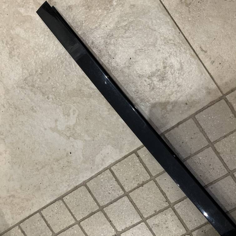 наружная декоративная накладка двери задней правой Mercedes-Benz GL-Класс X166 2014, 3.0 л., OM 642.826, дизель, АКПП, белый, внедорожник 5 дв., A1667300419 - фото №1