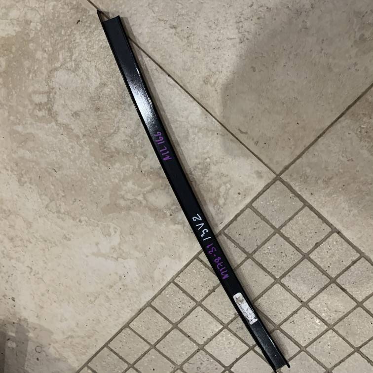 наружная декоративная накладка двери задней левой Mercedes-Benz M-Класс W166 2015, 3.0 л., OM 642.826, дизель, АКПП, cthsq, внедорожник 5 дв., A1667300119, 1667300119 - фото №1