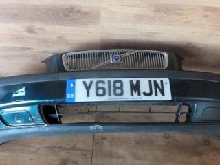 бампер передний Volvo V70 2 поколение 2002, зеленый, 9484239