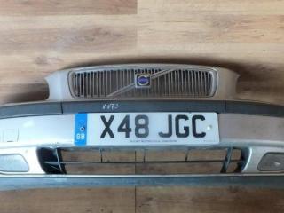 бампер передний Volvo V70 2 поколение 2002, серебро, 9484239