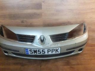 бампер передний Renault Laguna 2 поколение [рестайлинг] (2005 - 2007), бежевый, 7701476242