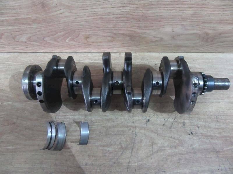 коленвал Ford Focus 2 поколение (2004 - 2008), 3.8 л., бензин, 1710410 - фото №1