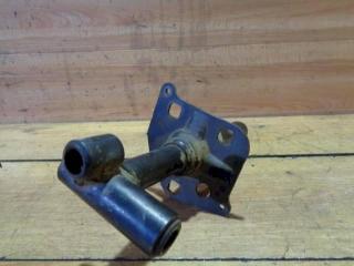 Крепление бампера переднего BMW 5 серия E39 2000, 51118159360