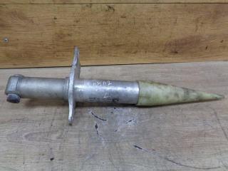 Крепление бампера переднего Audi A8 D2/4D 1996, 4D0807271D