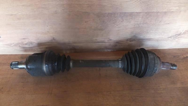 полуось (приводной вал, ШРУС) Land Rover Freelander 1 поколение 2000 - фото №1