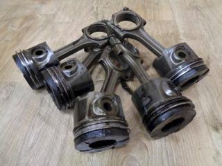 поршень Volvo S60 1 поколение 2004