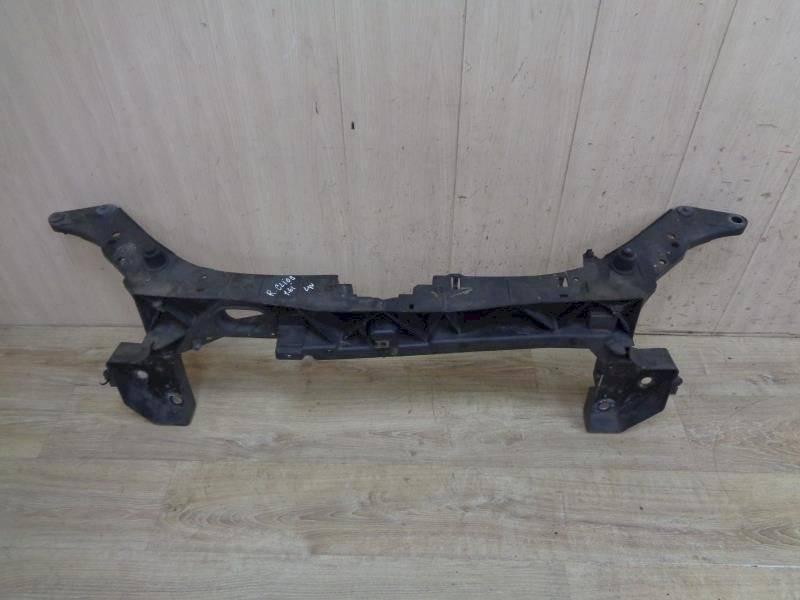 передняя панель крепления облицовки (телевизор) Renault Clio 3 поколение 2006, 8200290143 - фото №1