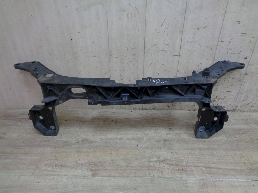 передняя панель крепления облицовки (телевизор) Renault Clio 3 поколение 2006, 8200290143 - фото №1